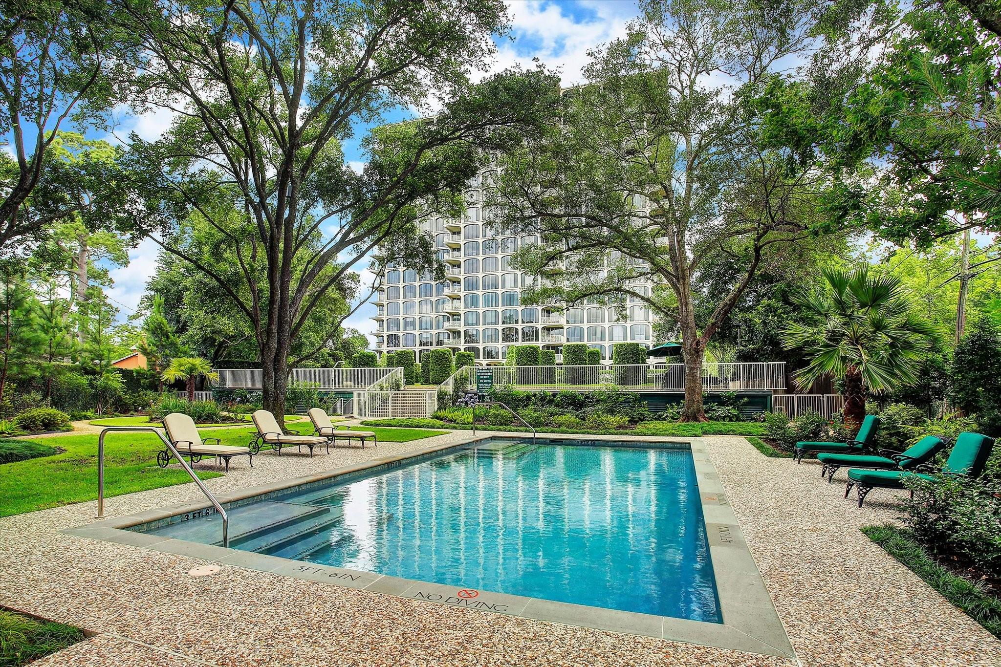 3711 San Felipe Street # 14A