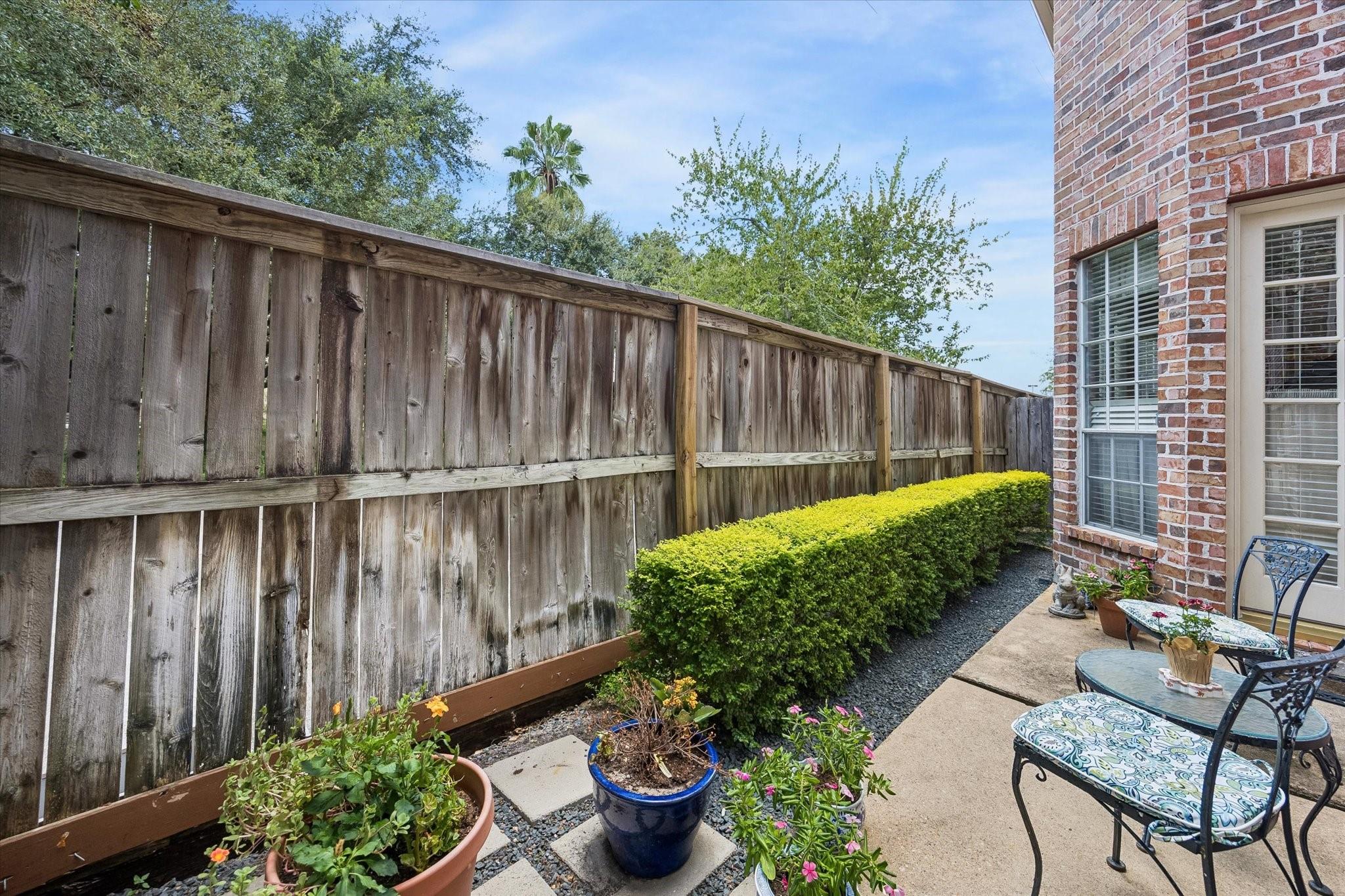 5819 Inwood Park Ct Court N