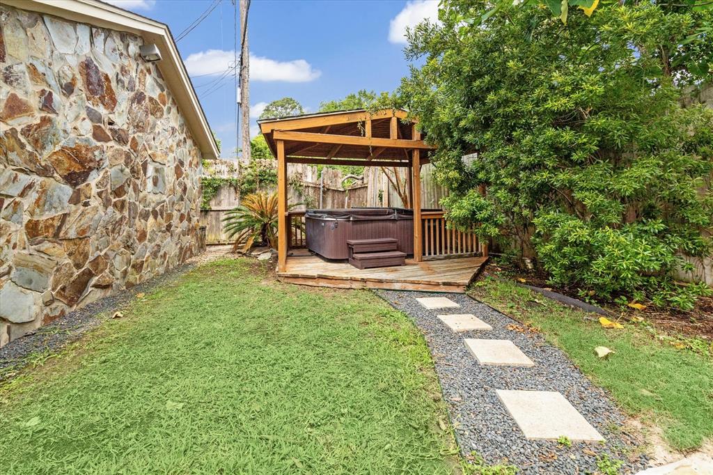 531 Azaleadell Drive