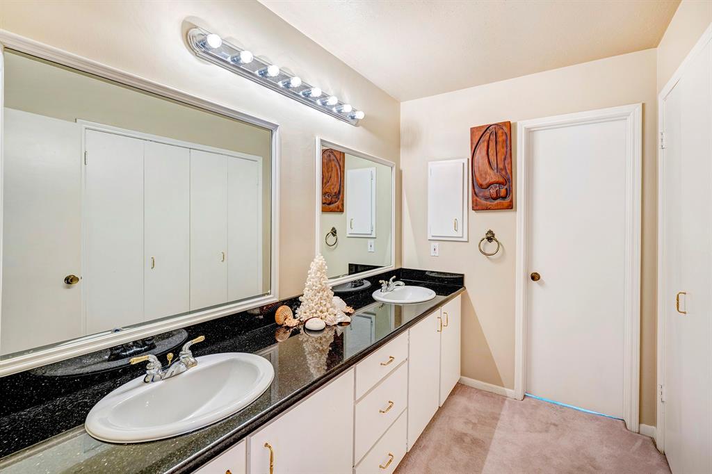 1313 Spring Oaks Circle