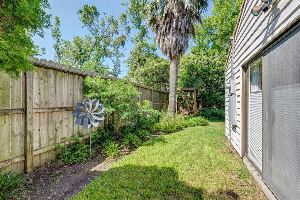 1313 Spring Oaks Circle