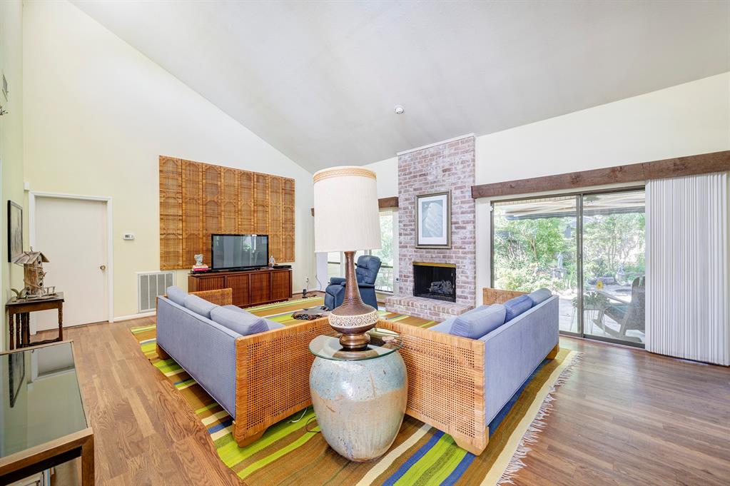 1313 Spring Oaks Circle