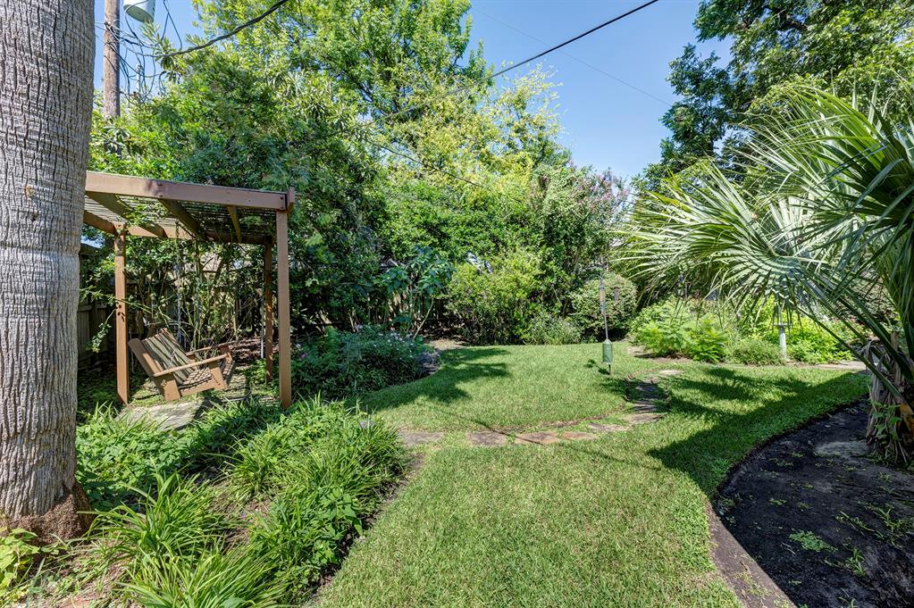 1313 Spring Oaks Circle