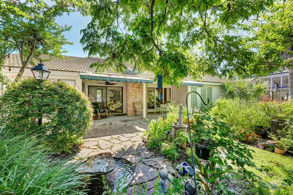 1313 Spring Oaks Circle