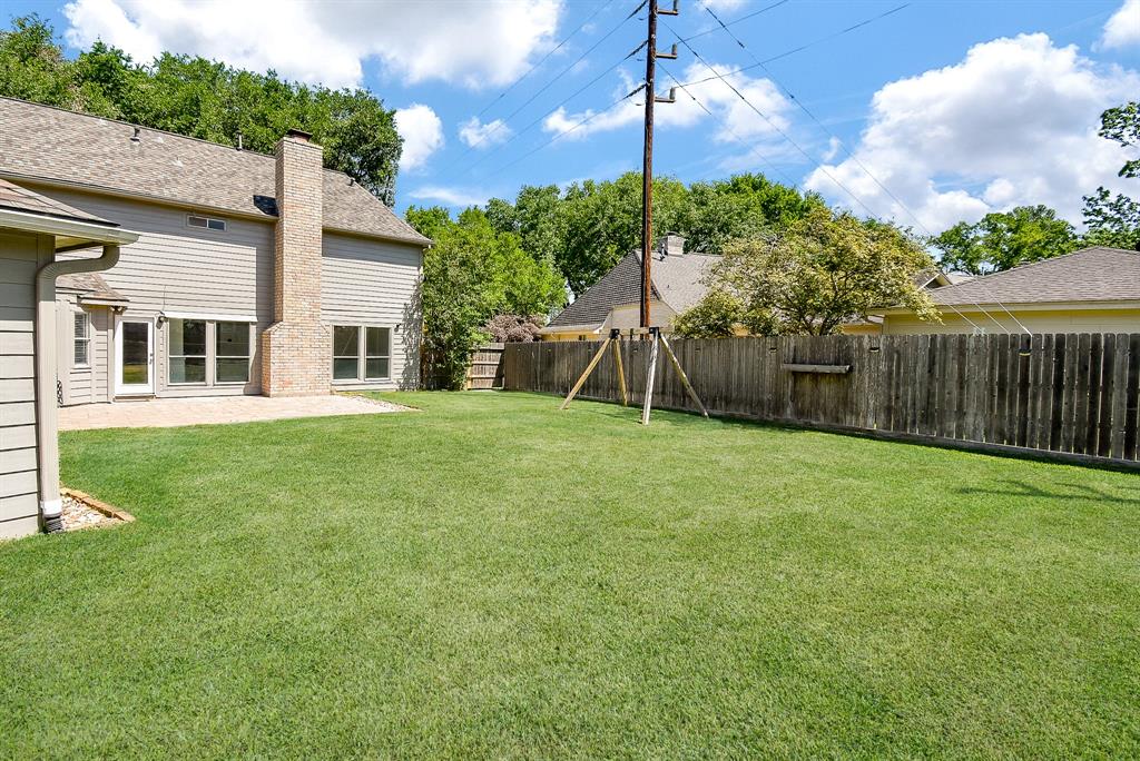 7638 Club Lake Drive