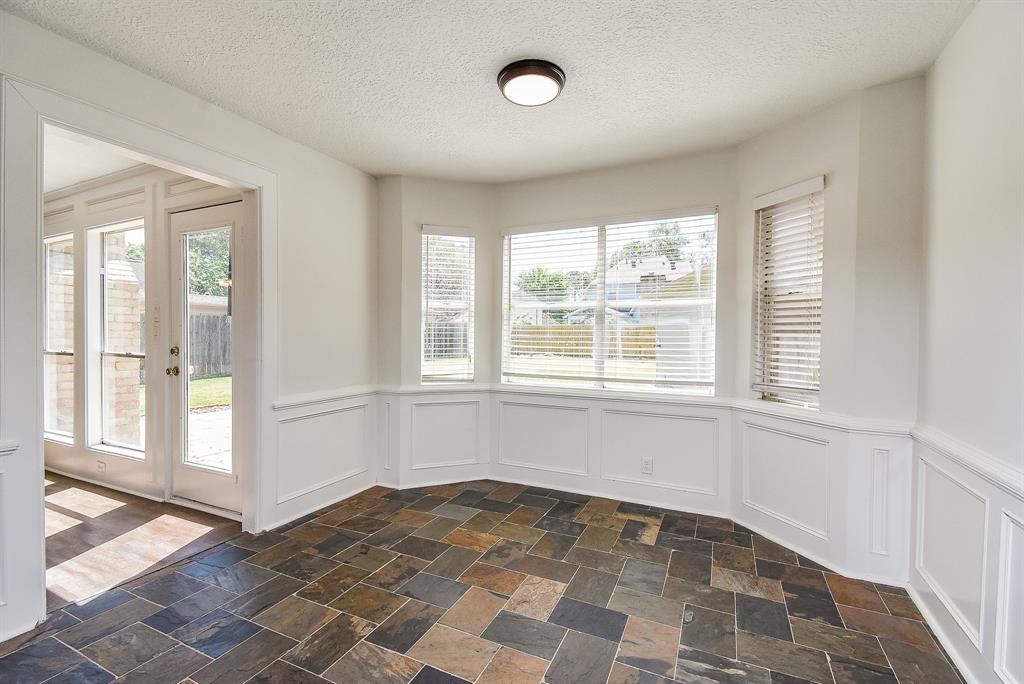 7638 Club Lake Drive