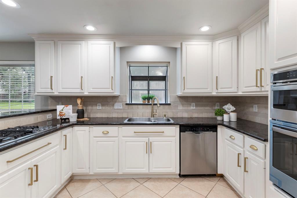 13514 Kimberley Lane