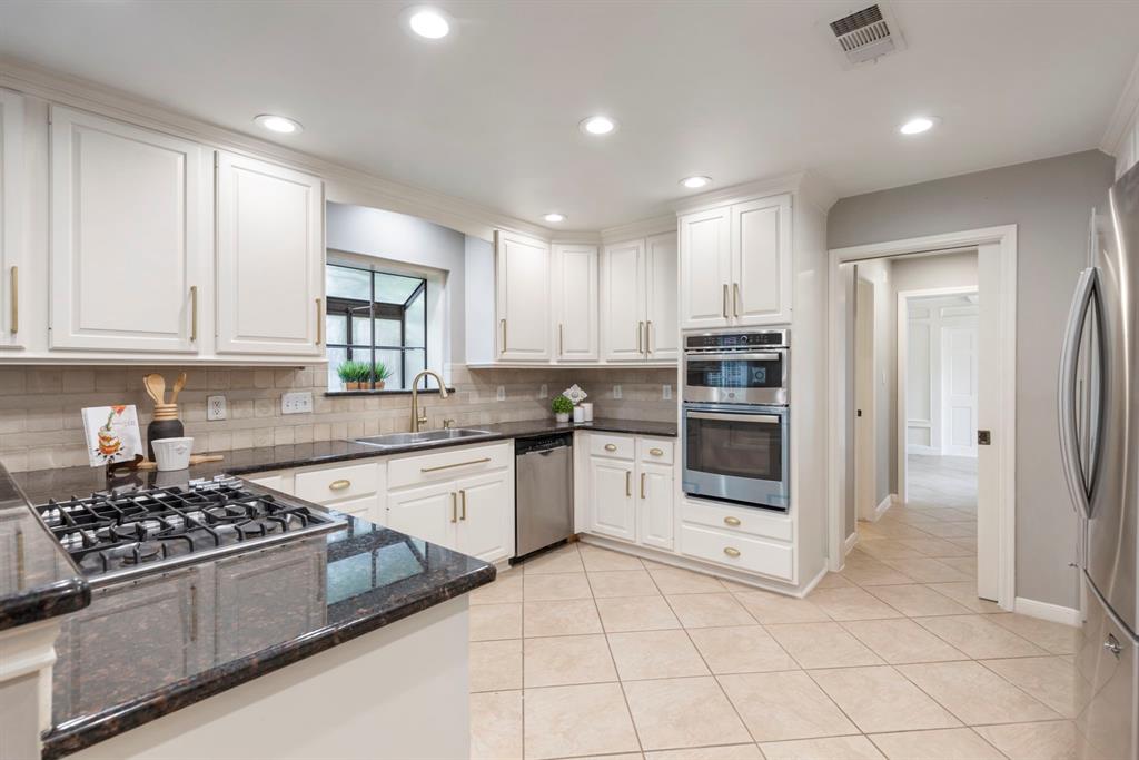 13514 Kimberley Lane