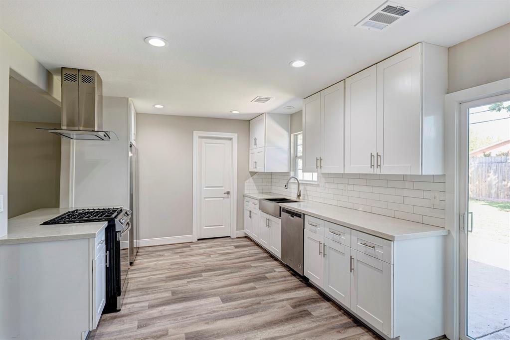 8510 Alcott Drive