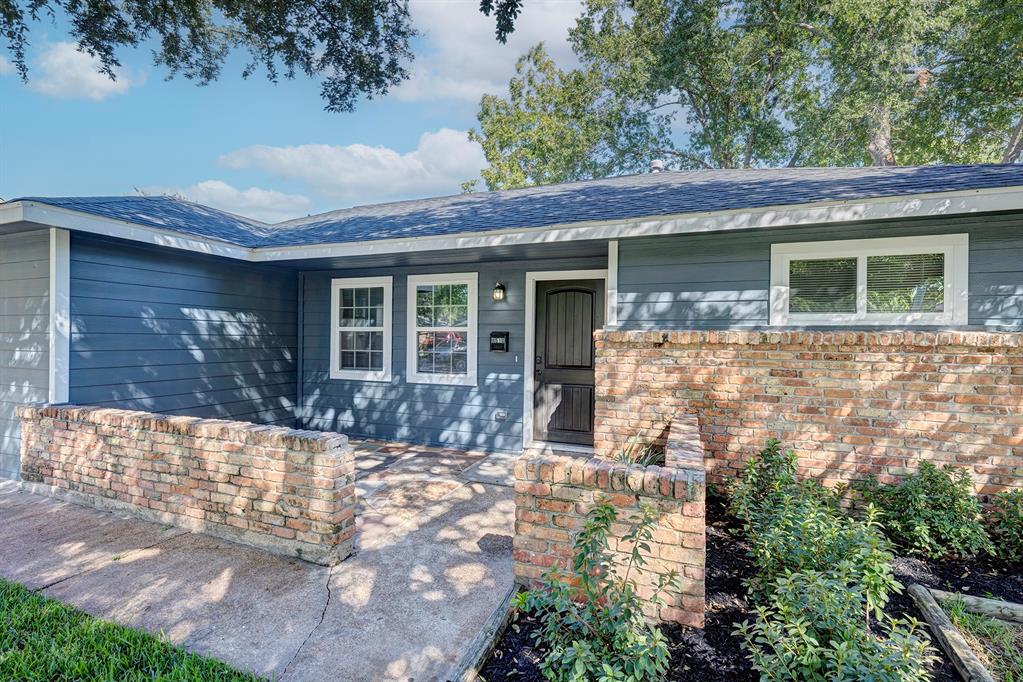 8510 Alcott Drive