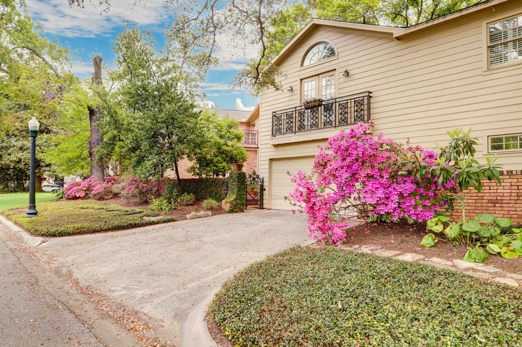 2159 Looscan Lane