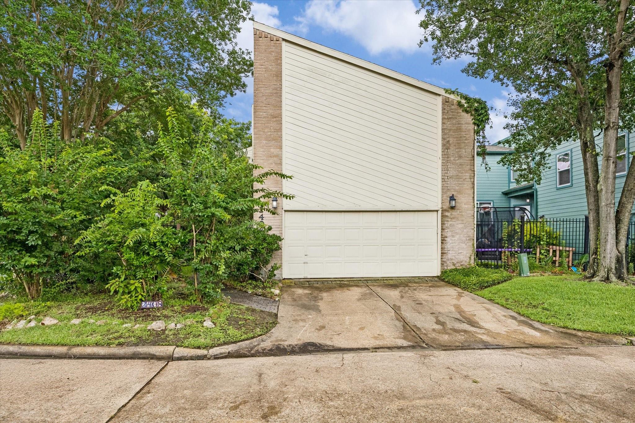 2408 Intrepid Way