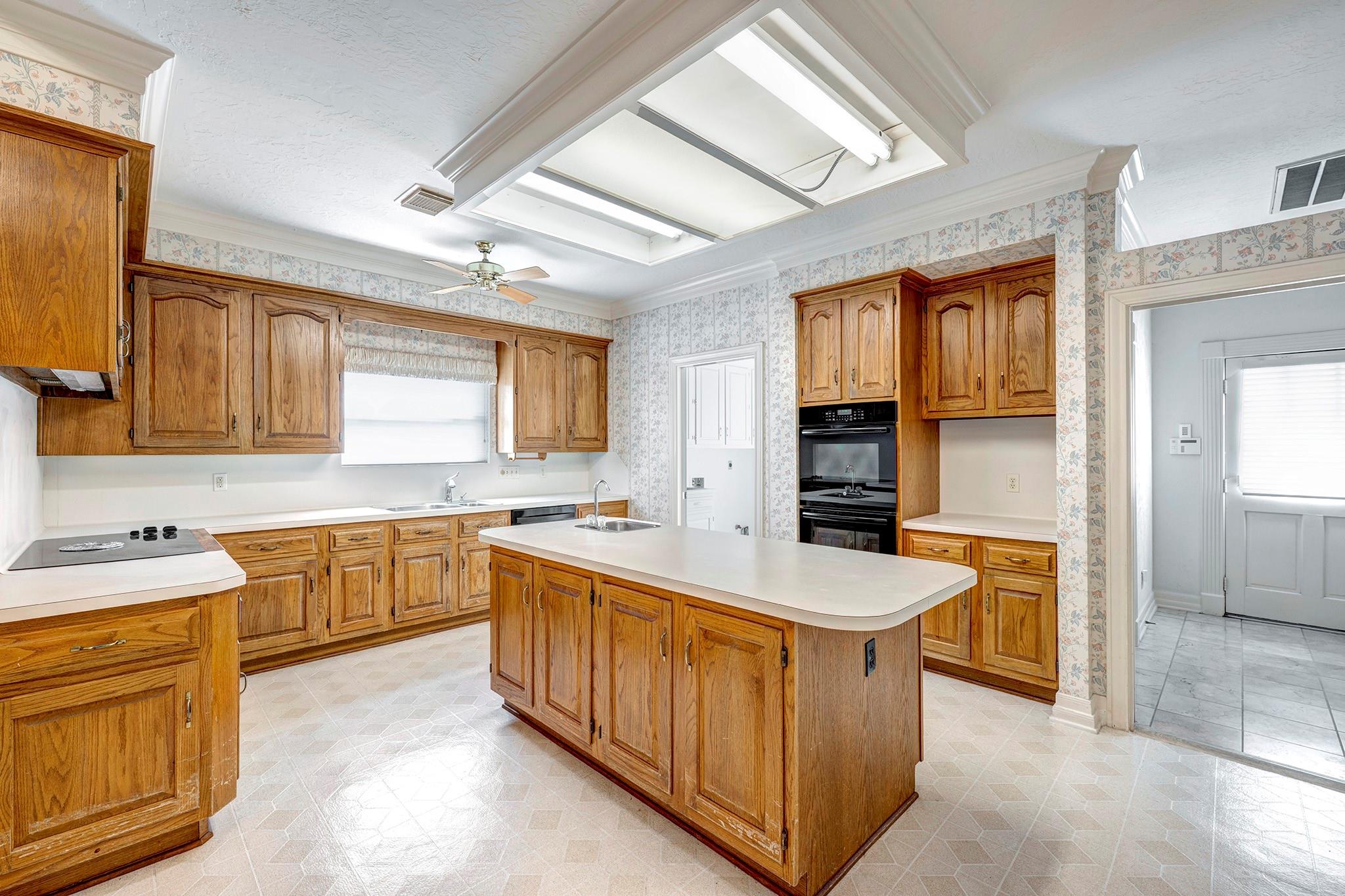 13714 Cottrell Court