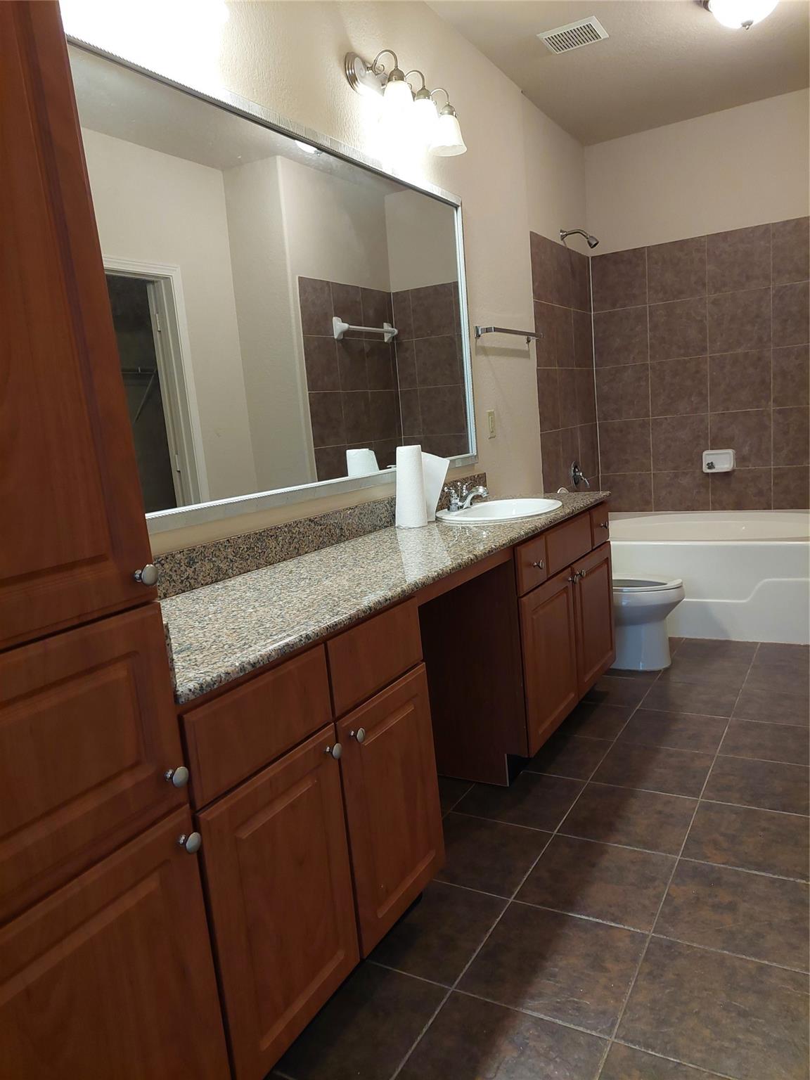 1711 Old Spanish Trail # 107