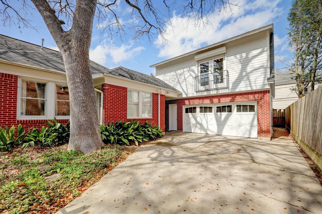 2724 Barbara Lane