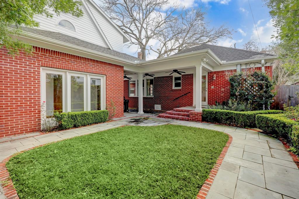 2724 Barbara Lane