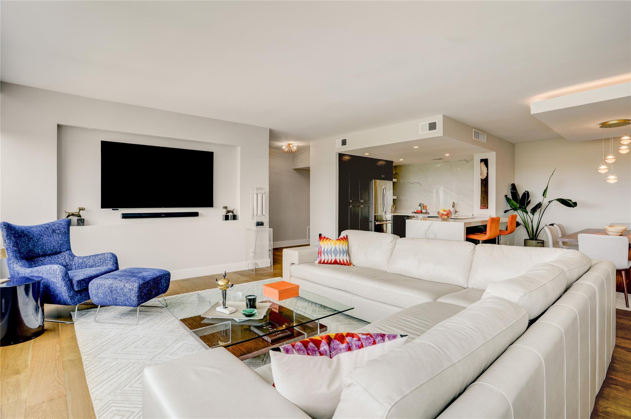 2701 Westheimer Road # 10F