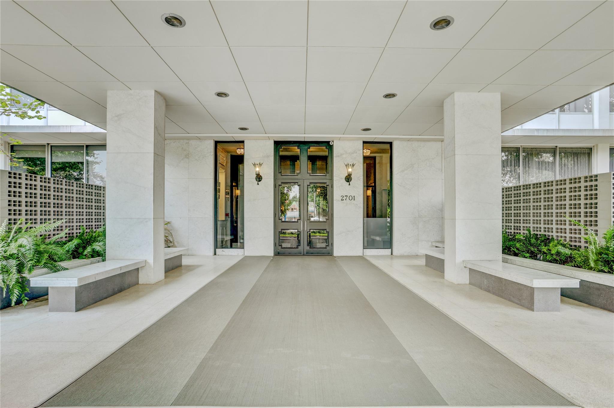 2701 Westheimer Road # 10F