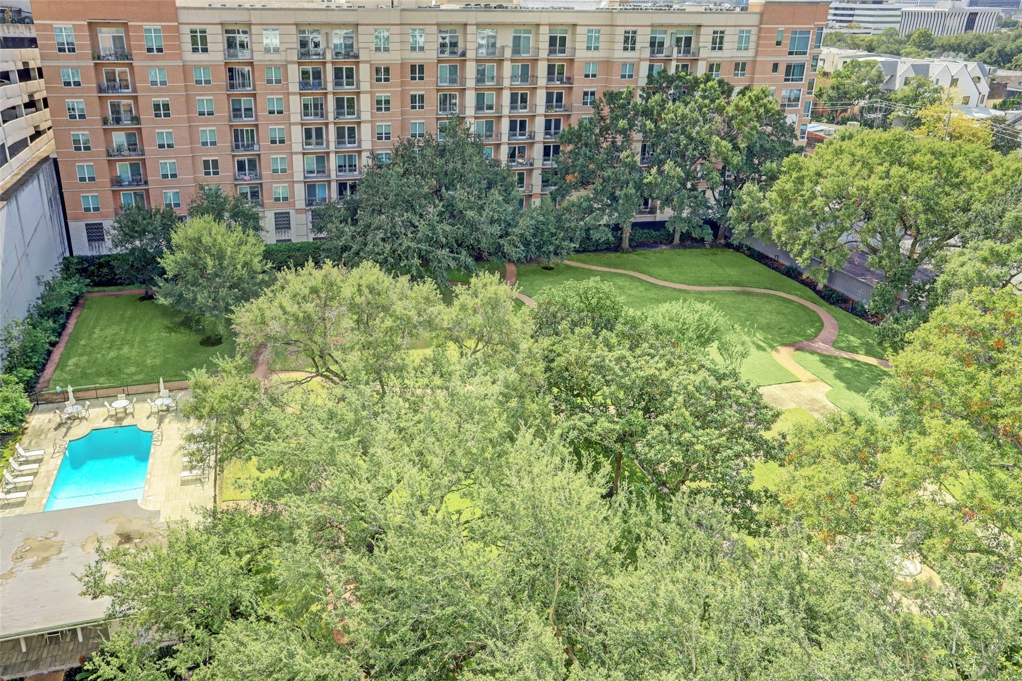 2701 Westheimer Road # 10F