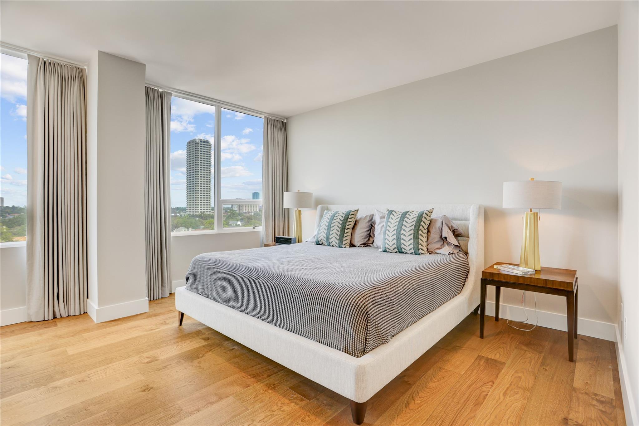 2701 Westheimer Road # 10F