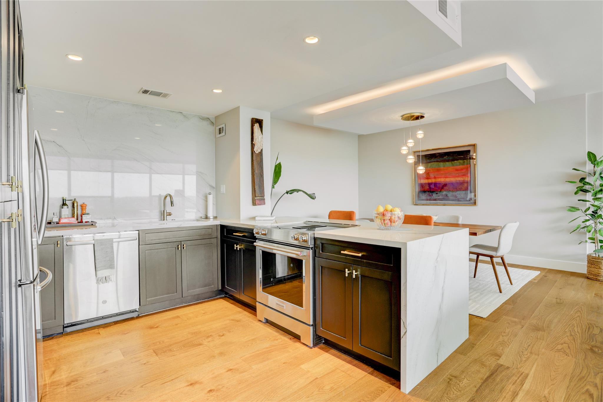 2701 Westheimer Road # 10F