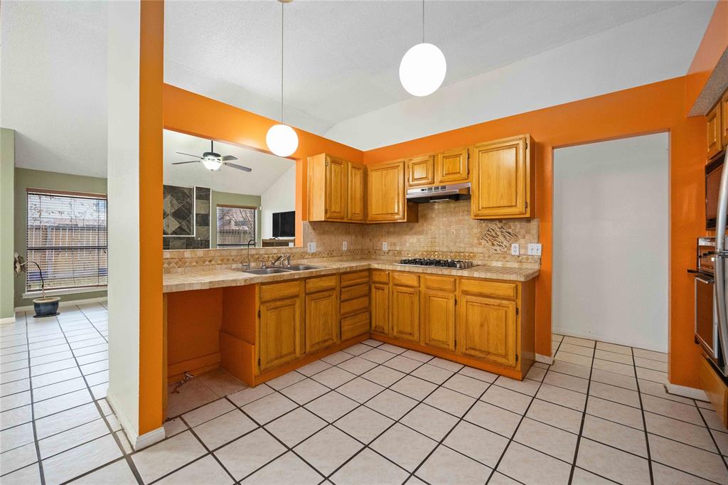 17810 Springtree Drive