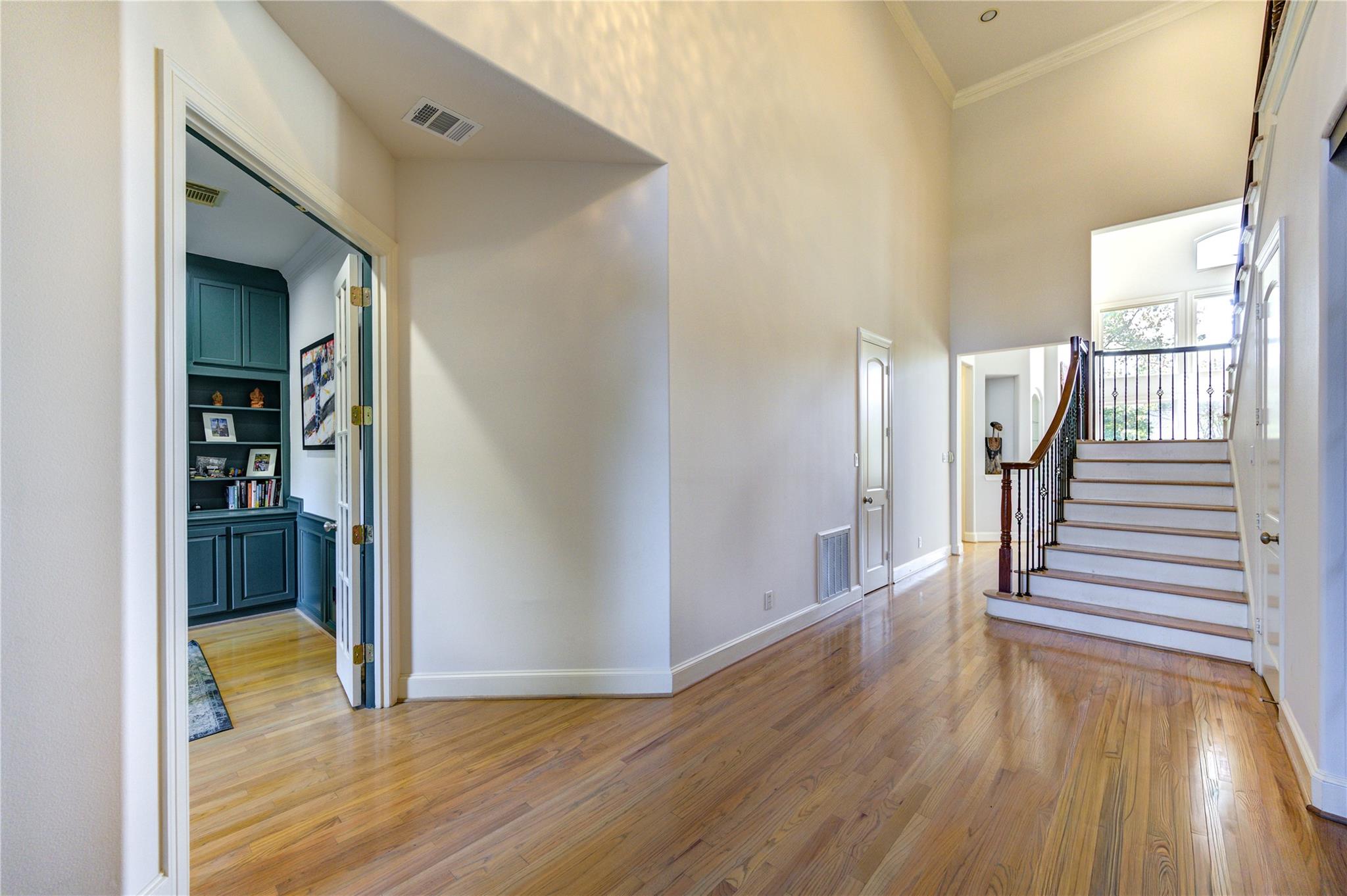 8701 Lanell Lane