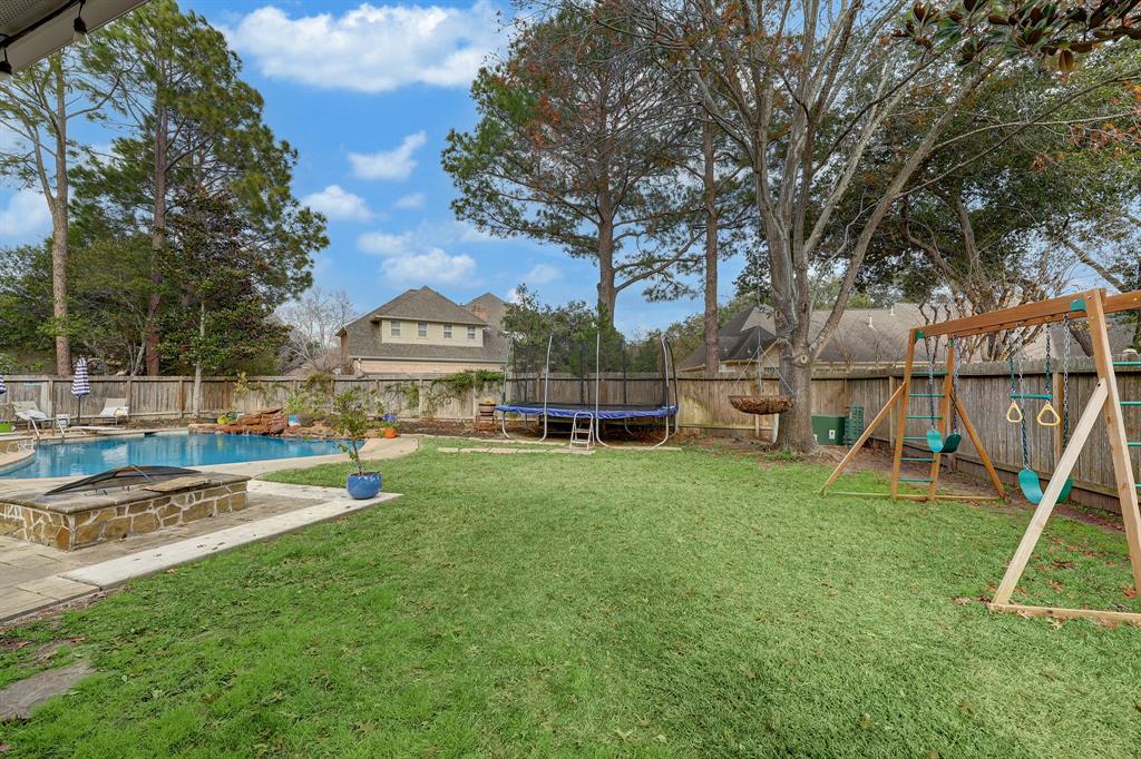 2903 Autumn Lake Drive