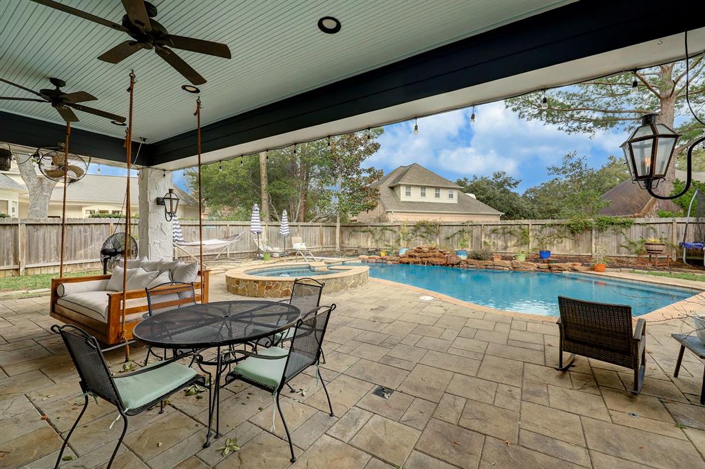 2903 Autumn Lake Drive