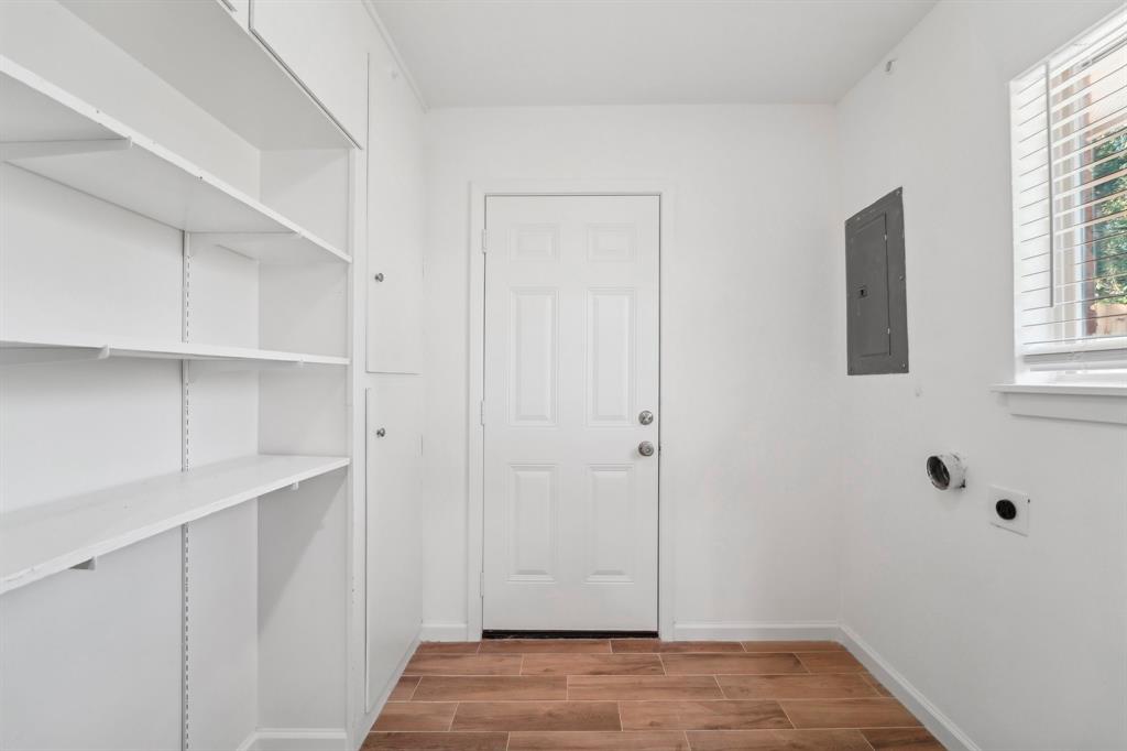 5406 Rutherglenn Drive