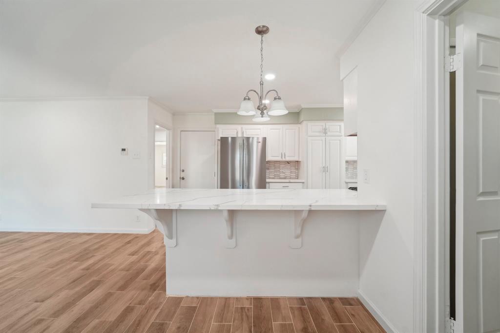 5406 Rutherglenn Drive