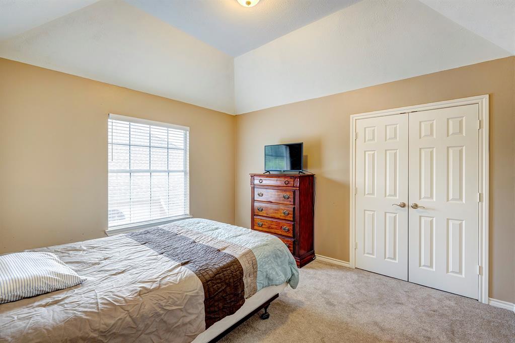 1011 Longdraw Drive