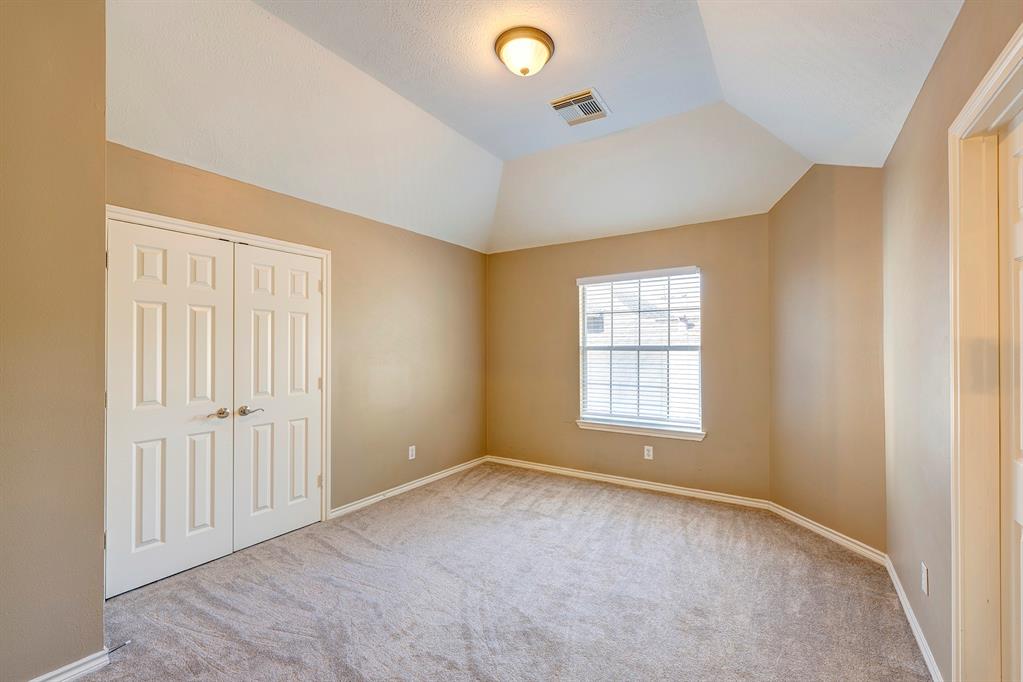 1011 Longdraw Drive