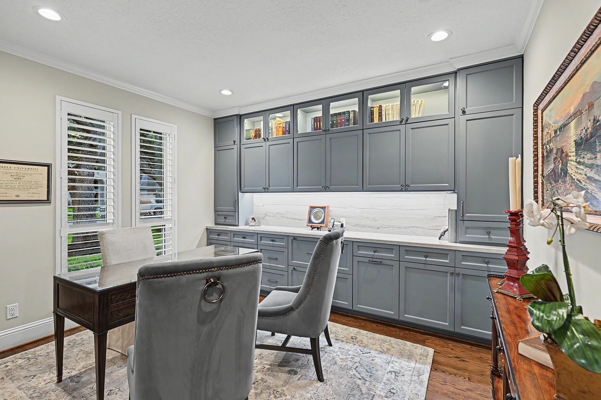 919 Bayou Parkway