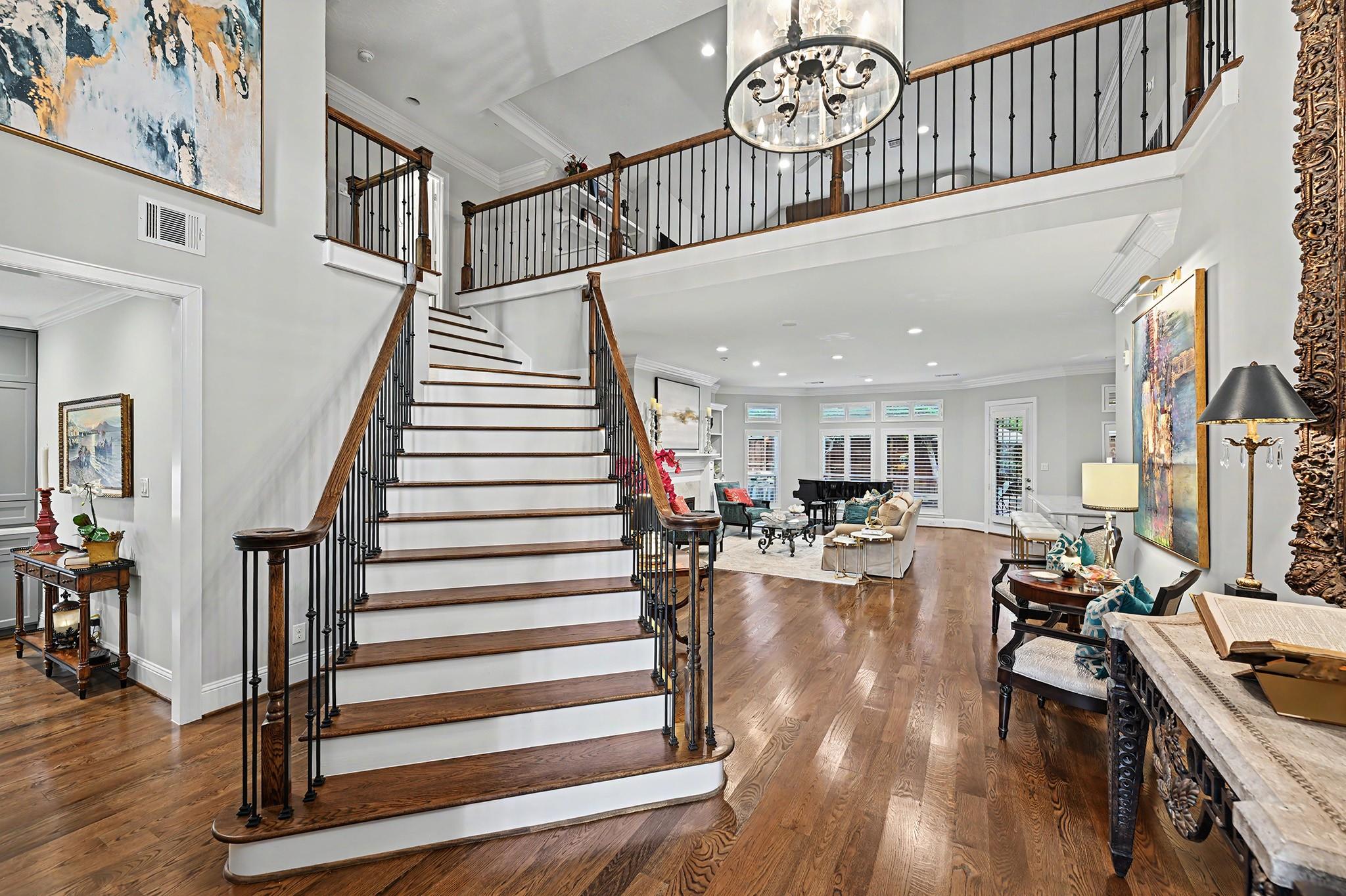 919 Bayou Parkway