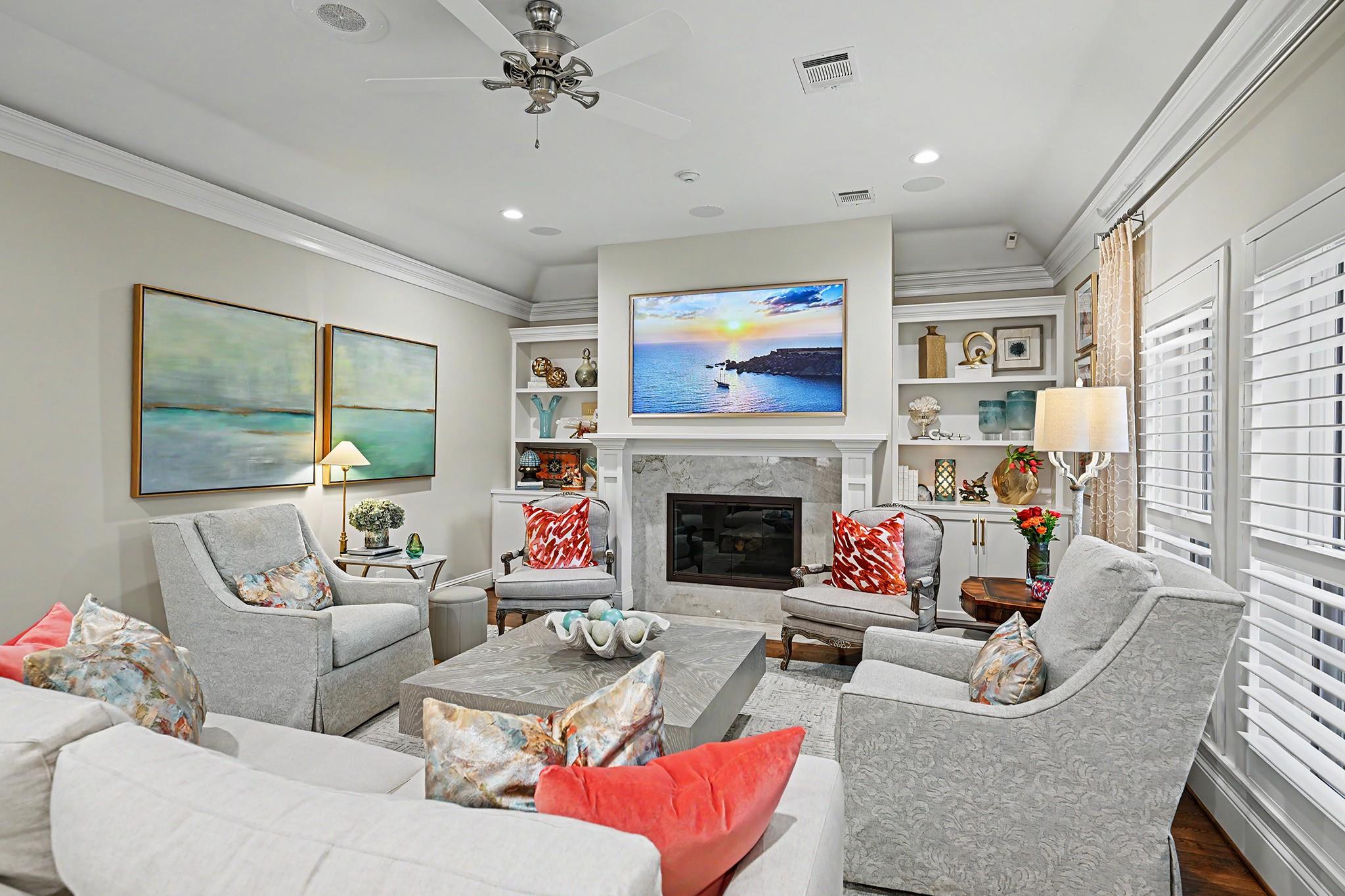 919 Bayou Parkway