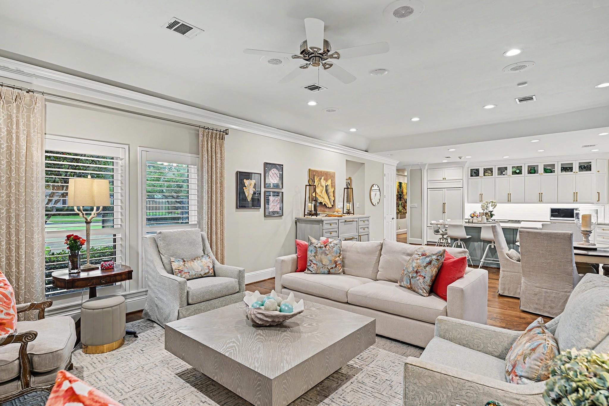 919 Bayou Parkway