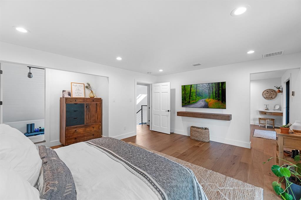 3539 River Road