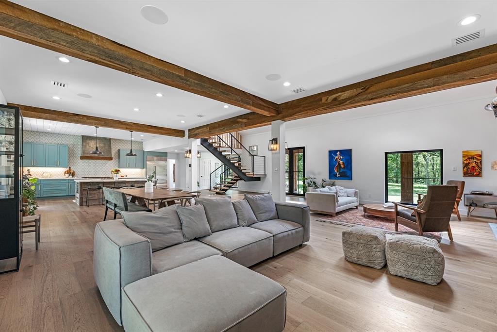 3539 River Road