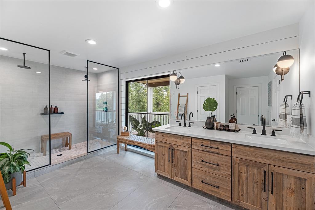 3539 River Road