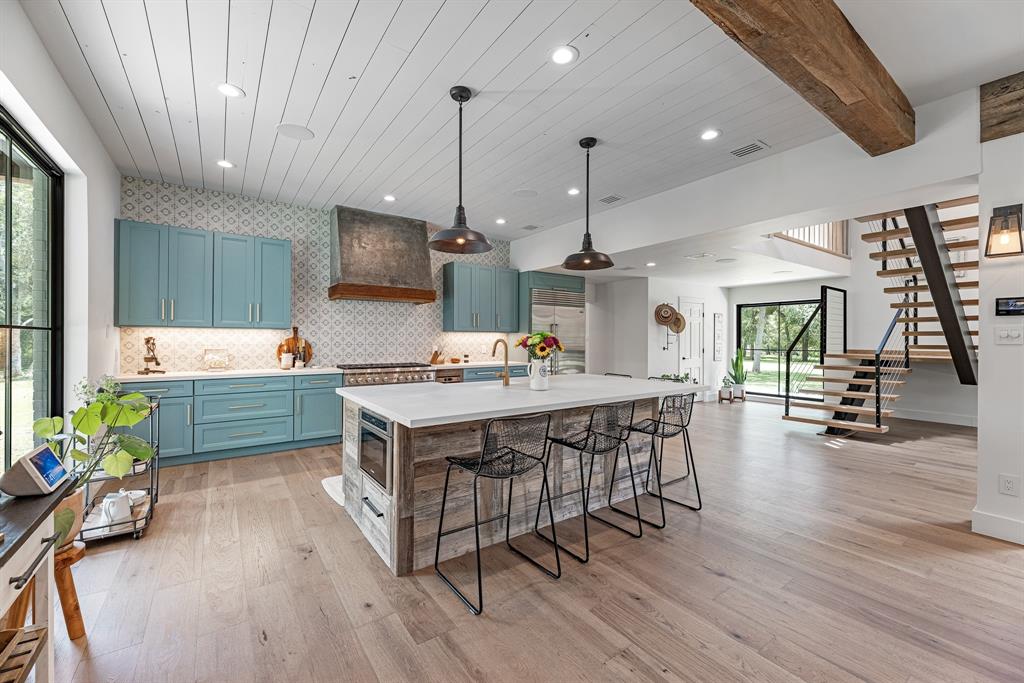 3539 River Road