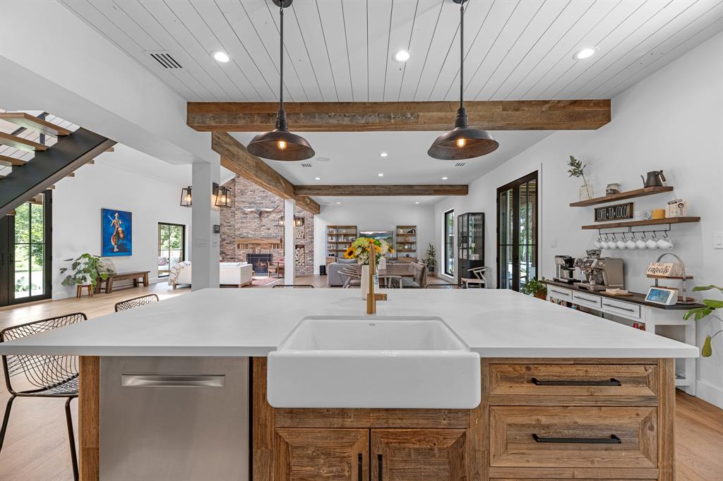 3539 River Road