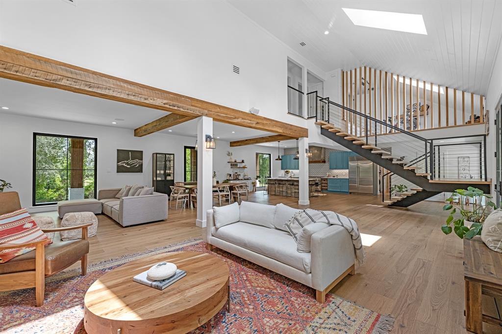 3539 River Road