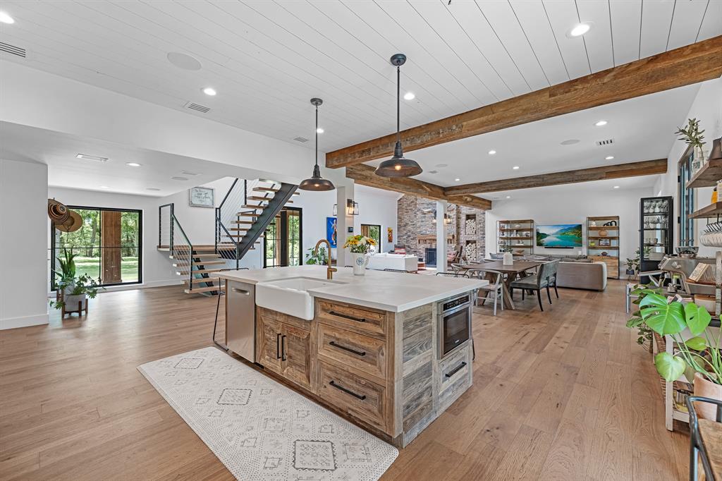 3539 River Road