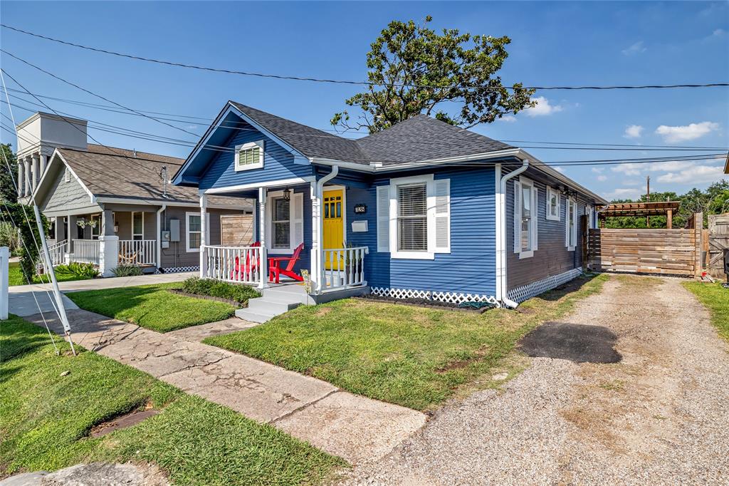 728 Lawrence Street