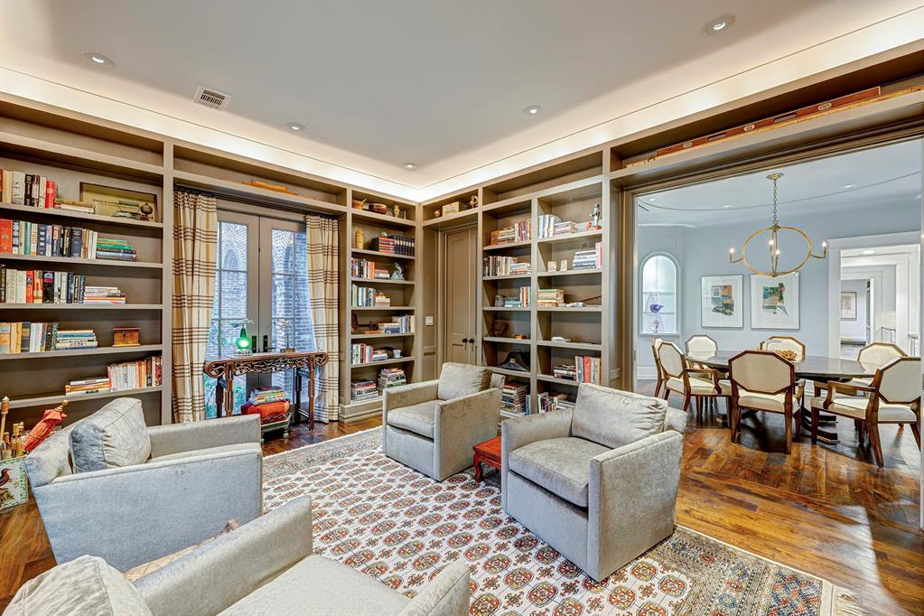 3825 Overbrook Lane