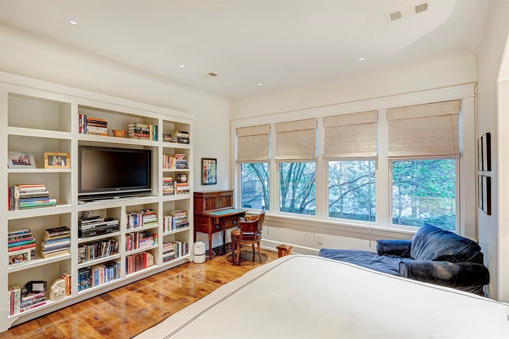 3825 Overbrook Lane