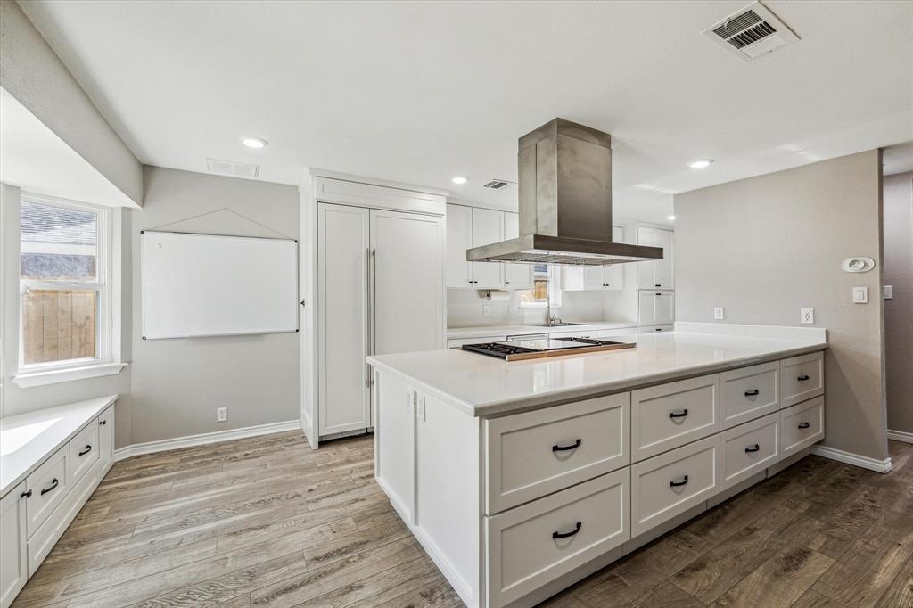 13803 Kingsride Lane
