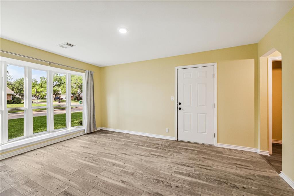13803 Kingsride Lane