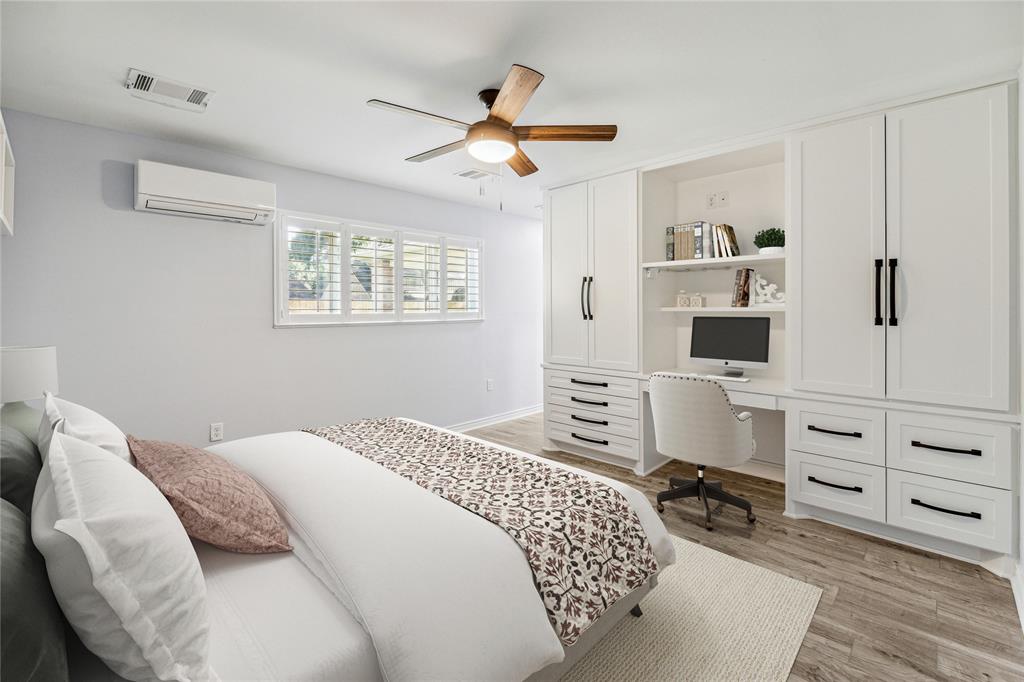 13803 Kingsride Lane